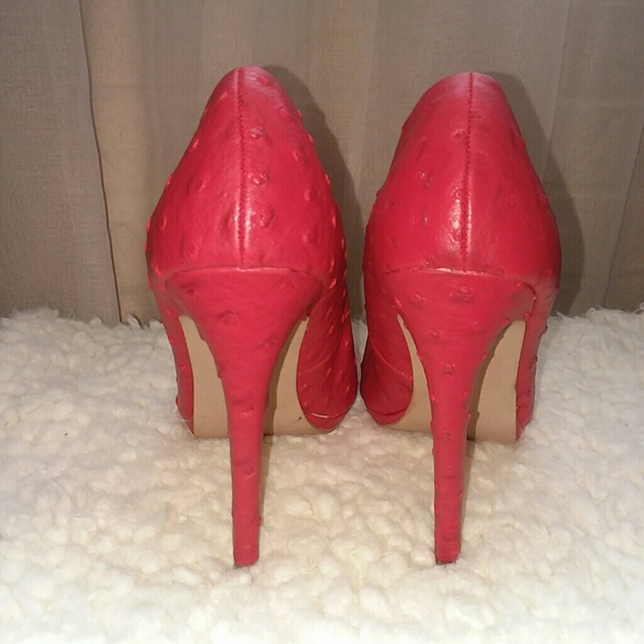 Pumps - Picture 3 of 3